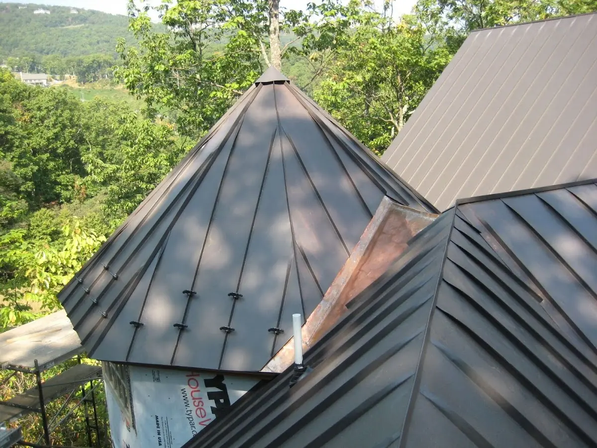 Professional Roof Tarp Installation by Craftsman Roofing in Mahopac Mines